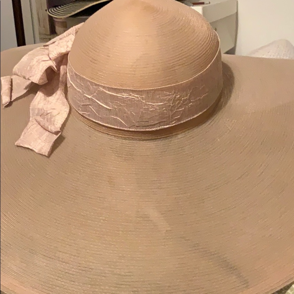 Hat - Picture 3 of 3